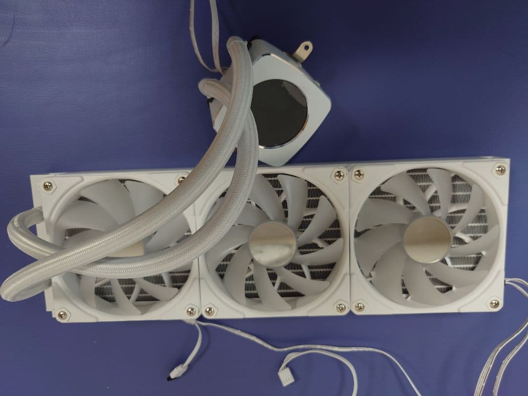 オウルテック 水冷CPUクーラー LCS360ARGBL-WH ファン異音