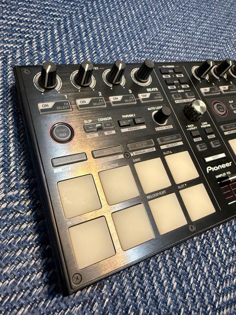 Pioneer DDJ-SP1 サンプラーコントローラー