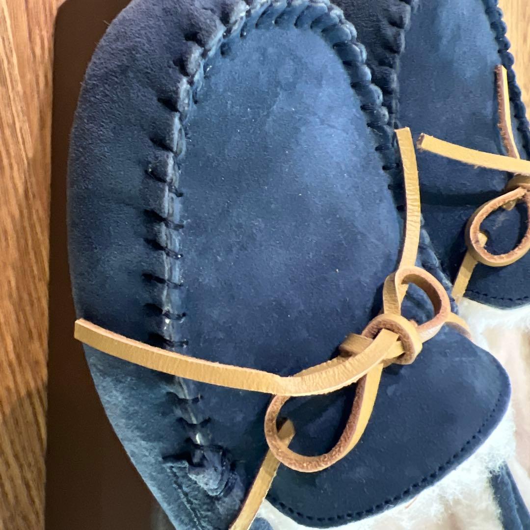 UGG ネイビー スエード モカシン