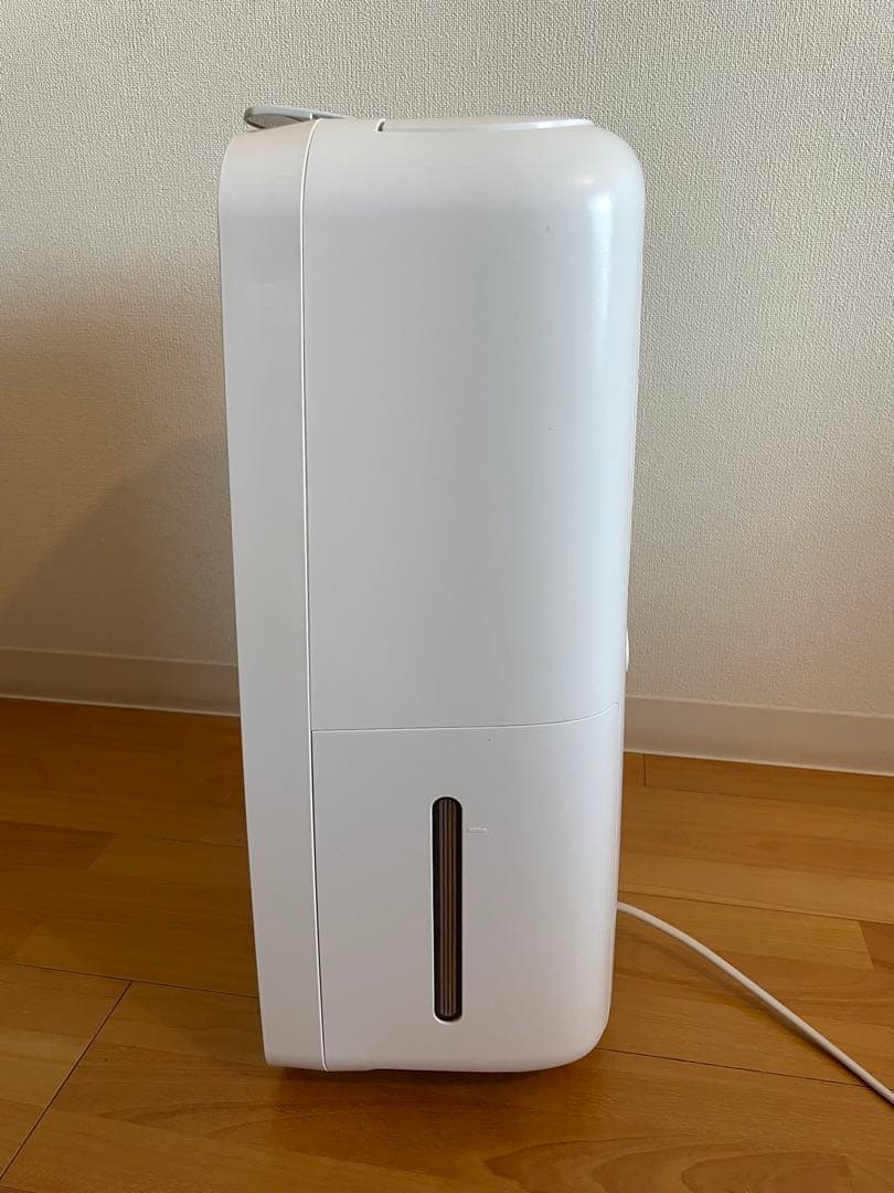 SHARP 除湿機 コンパクト ホワイト