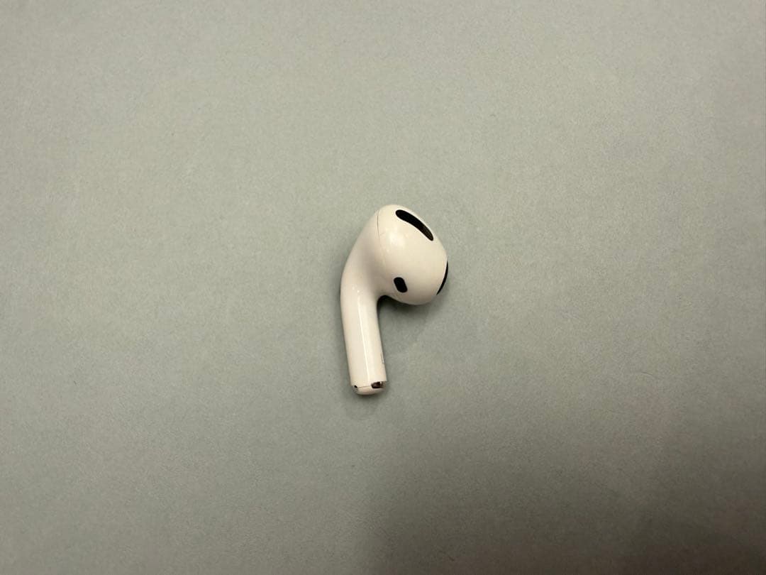 AirPods Pro（第二世代）本体 Lのみ 充電ケース付き