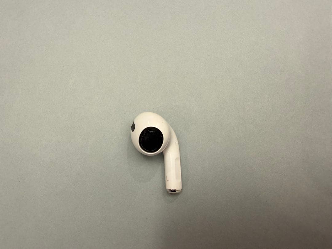 AirPods Pro（第二世代）本体 Lのみ 充電ケース付き