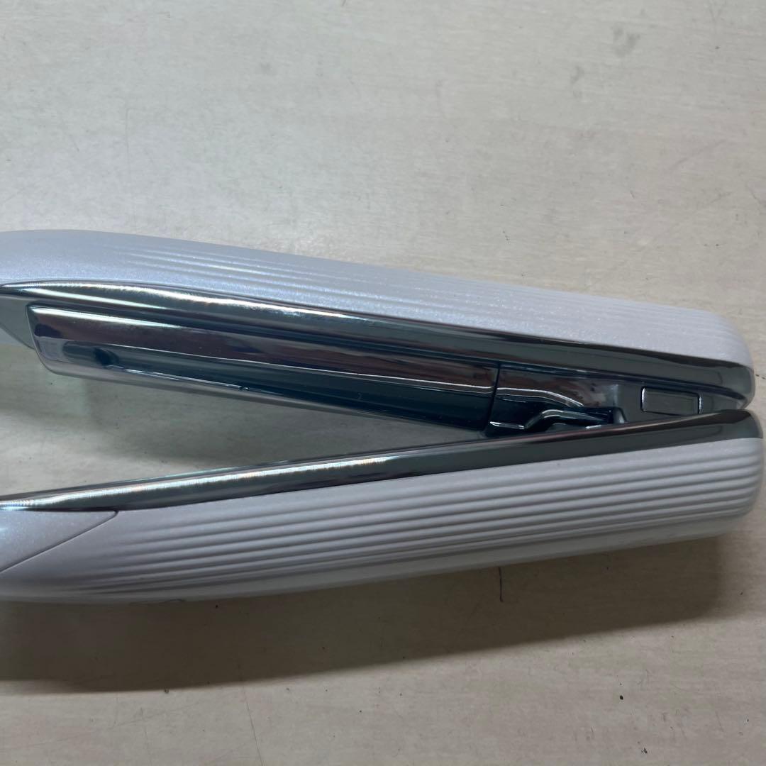 ReFa リファ ストレートヘアアイロン ホワイト コードレス