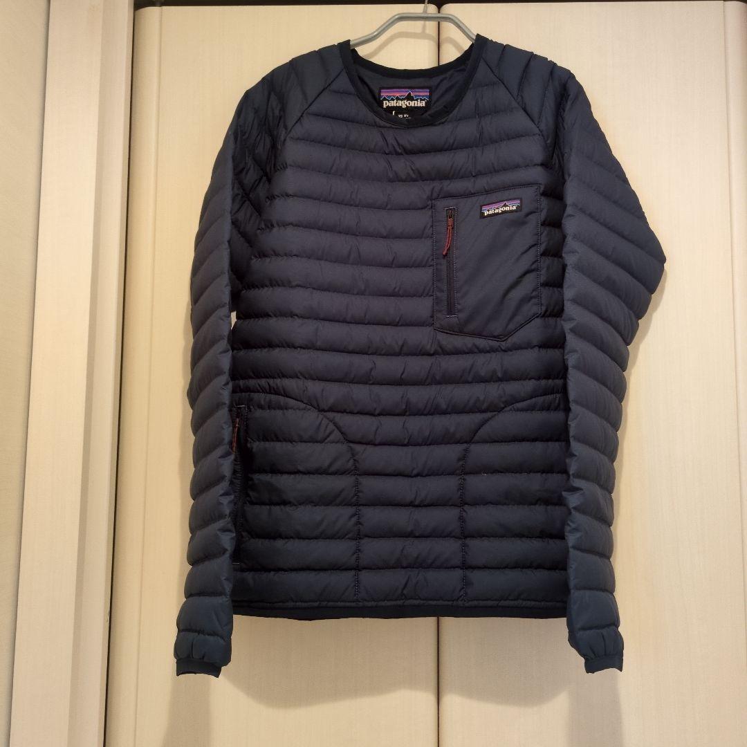【未使用】パタゴニア サイレントダウンクルー（ネイビー・MEN’S XS）