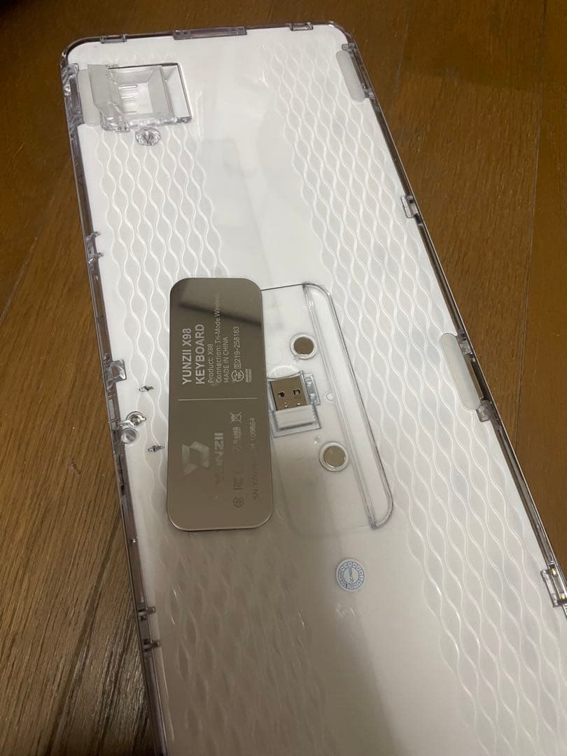 クリア 日本語配列キーボード USB-C