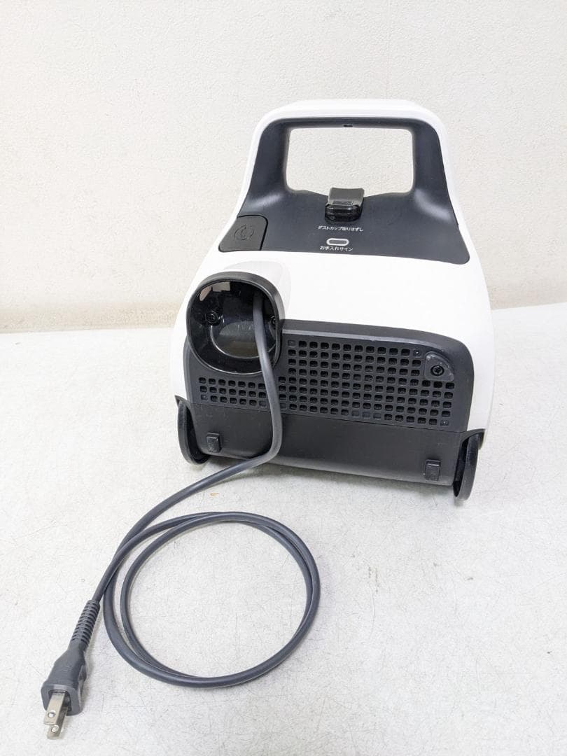 TOSHIBA VC-CF20FA-W サイクロン式掃除機 2021年製