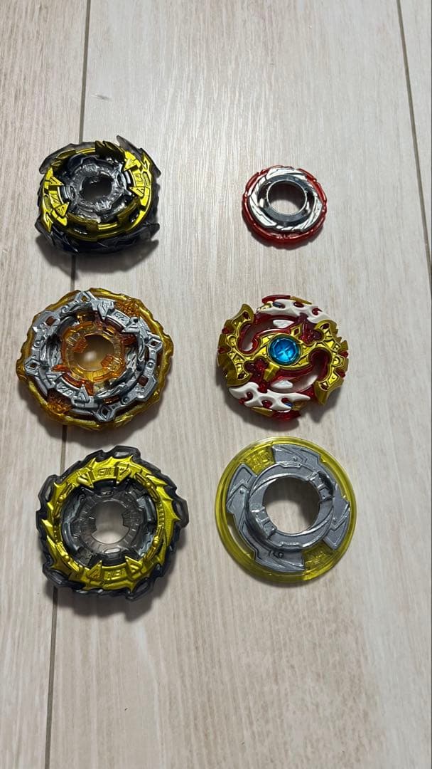 ベイブレードバースト　スタジアム付セット販売