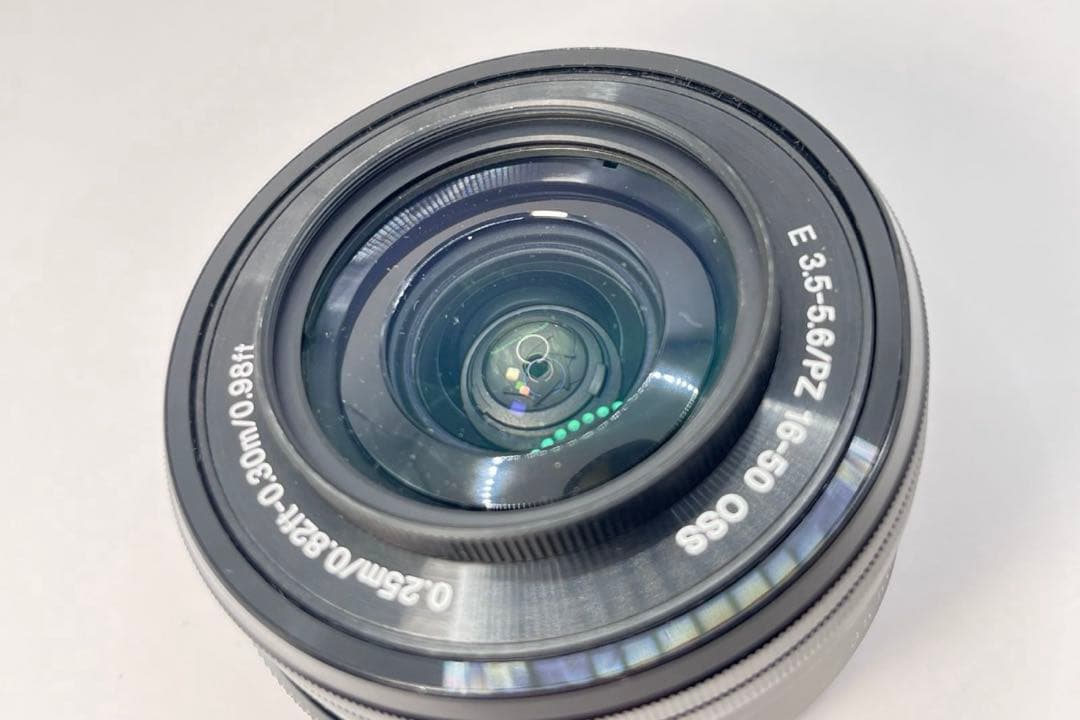 美品 SONY α6000 ブラック レンズキット 16-50mm 標準ズーム