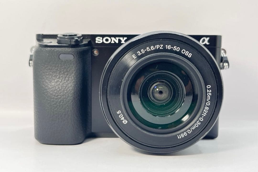 美品 SONY α6000 ブラック レンズキット 16-50mm 標準ズーム
