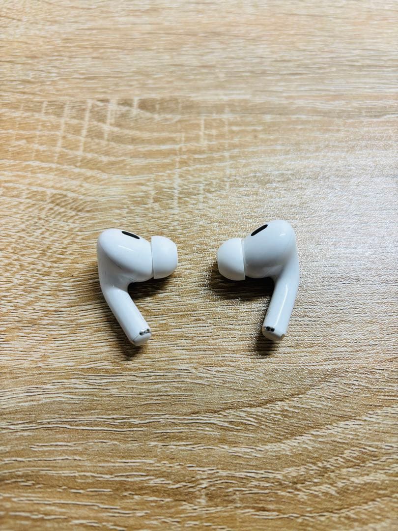 AirPods Pro第二世代（Lightning）＋専用ケース付き