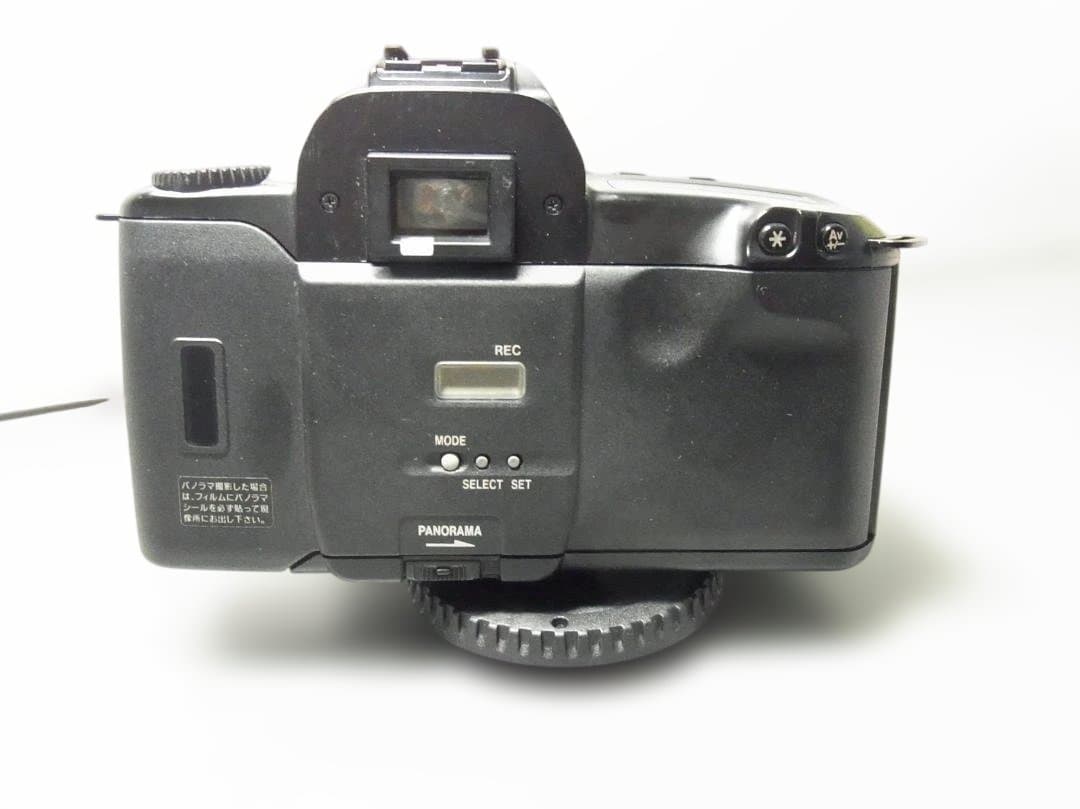 124 キャノンCanon EOS kiss フィルム一眼レフカメラ 送料込み