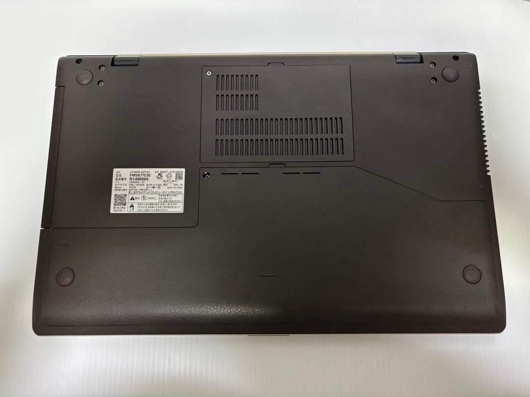 富士通 FMVN77E3G 17.3インチ ノート パソコン4700U 8GB