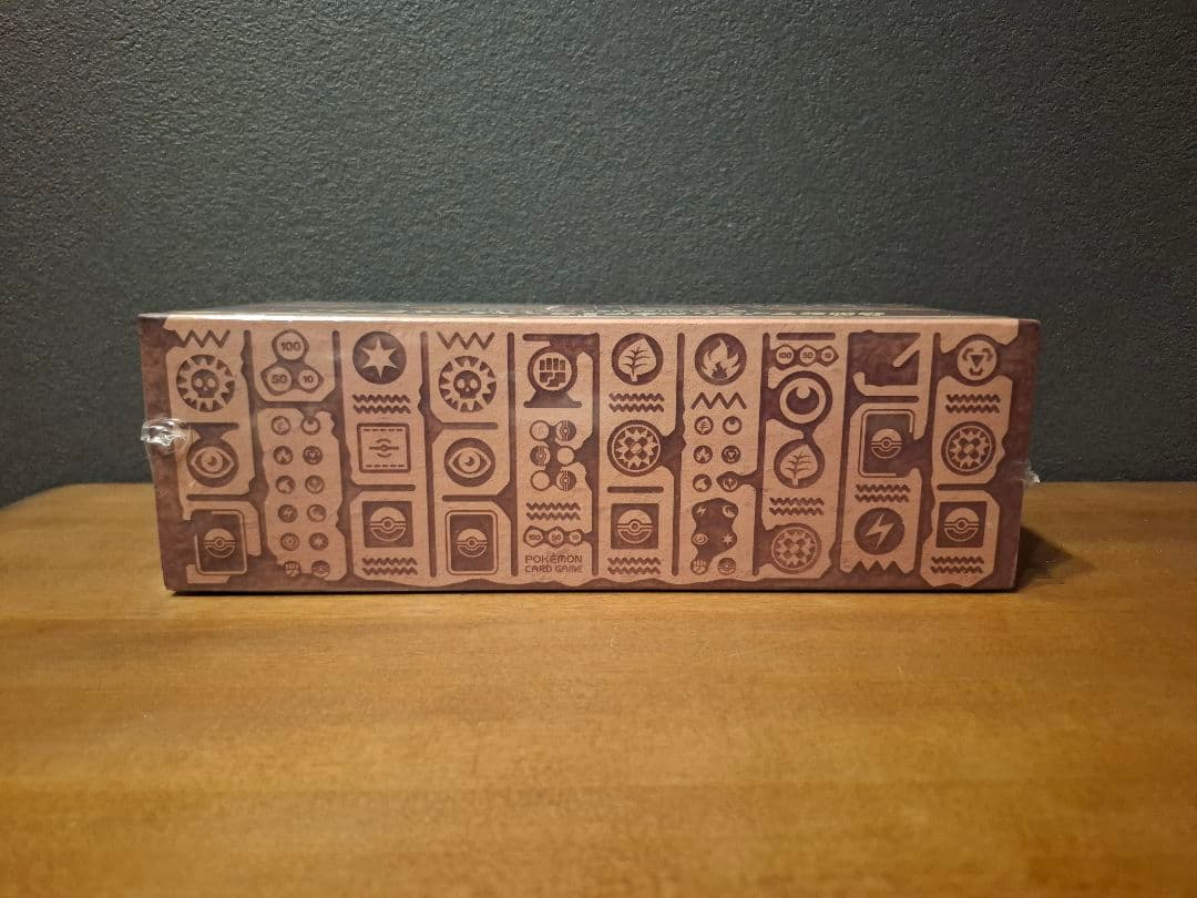 ポケモン　ミステリーボックス　新品未開封シュリンク付き　美品