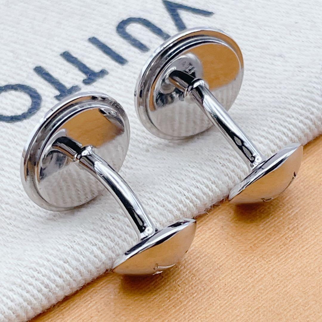 LOUIS VUITTON カフス　ブトン　ドゥ　マンシェット　LV モノグラム