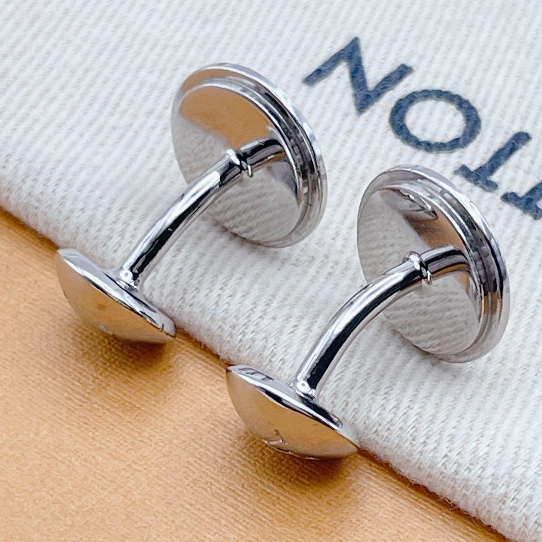 LOUIS VUITTON カフス　ブトン　ドゥ　マンシェット　LV モノグラム