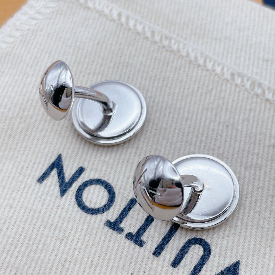 LOUIS VUITTON カフス　ブトン　ドゥ　マンシェット　LV モノグラム