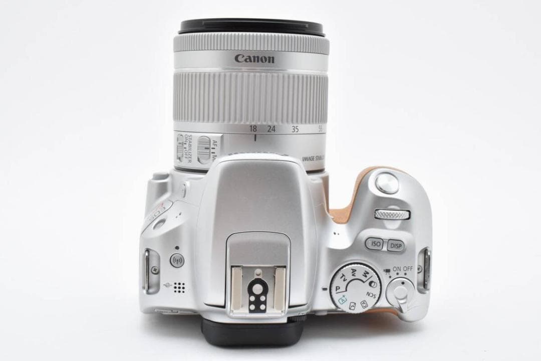 ■ 美品 ■ キャノン　Canon EOS Kiss X9 レンズキット