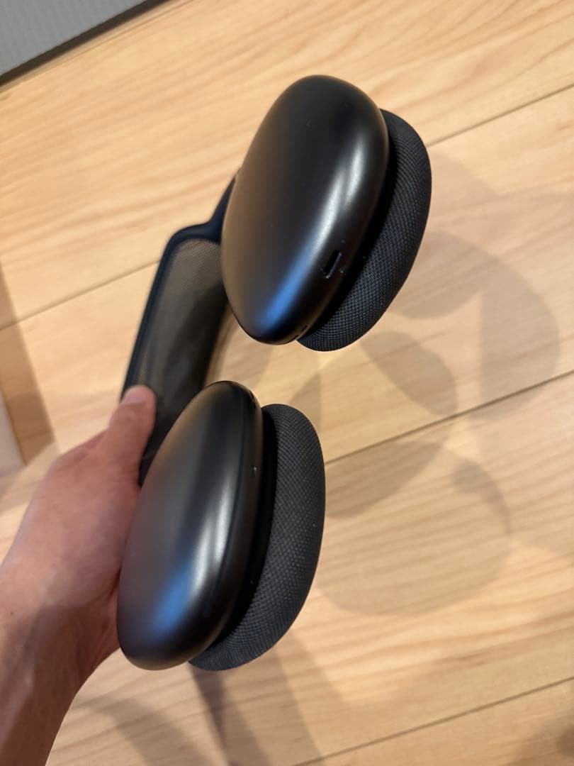ヘッドホン Apple AirPod MAX