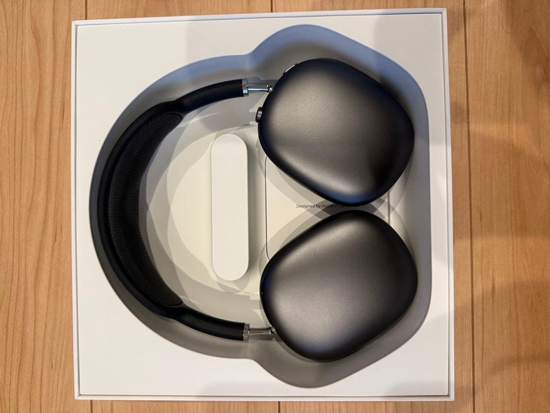 ヘッドホン Apple AirPod MAX