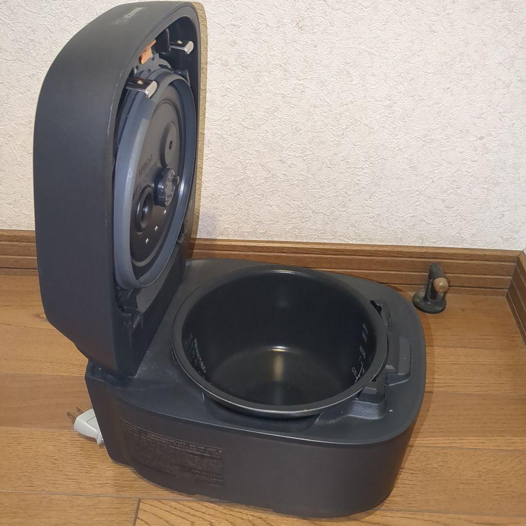 象印　炊飯器 炎舞炊き　NW-US07 ブラック