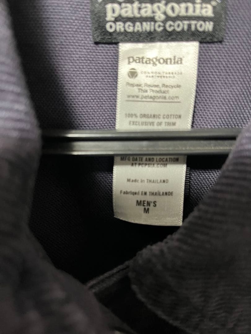 Patagonia ヌエボレンジジャケット　ネイビー