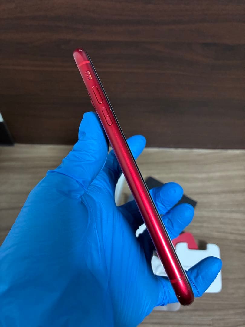 iPhone11 128GB本体　レッド　赤