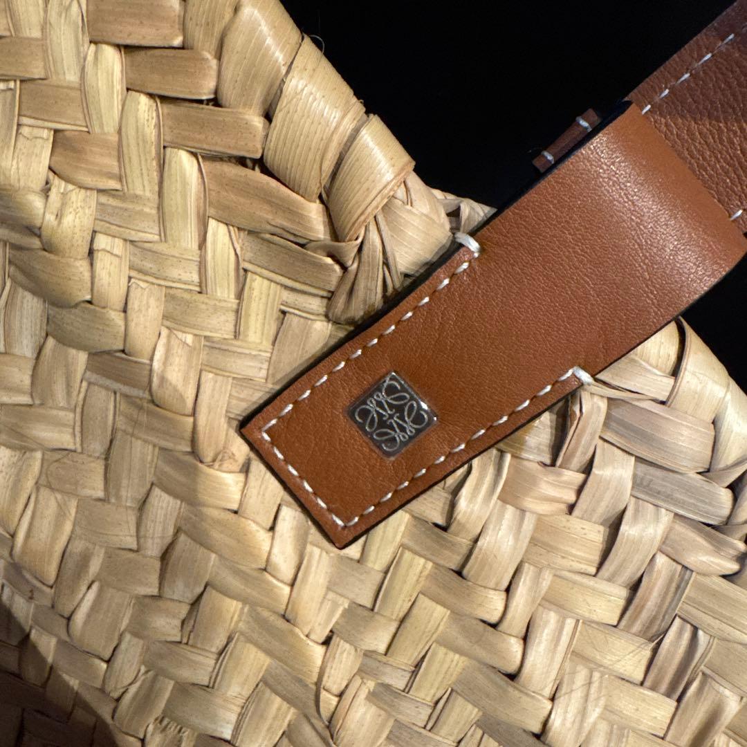 極美品　LOEWE かごバッグ 中サイズ　Mサイズ