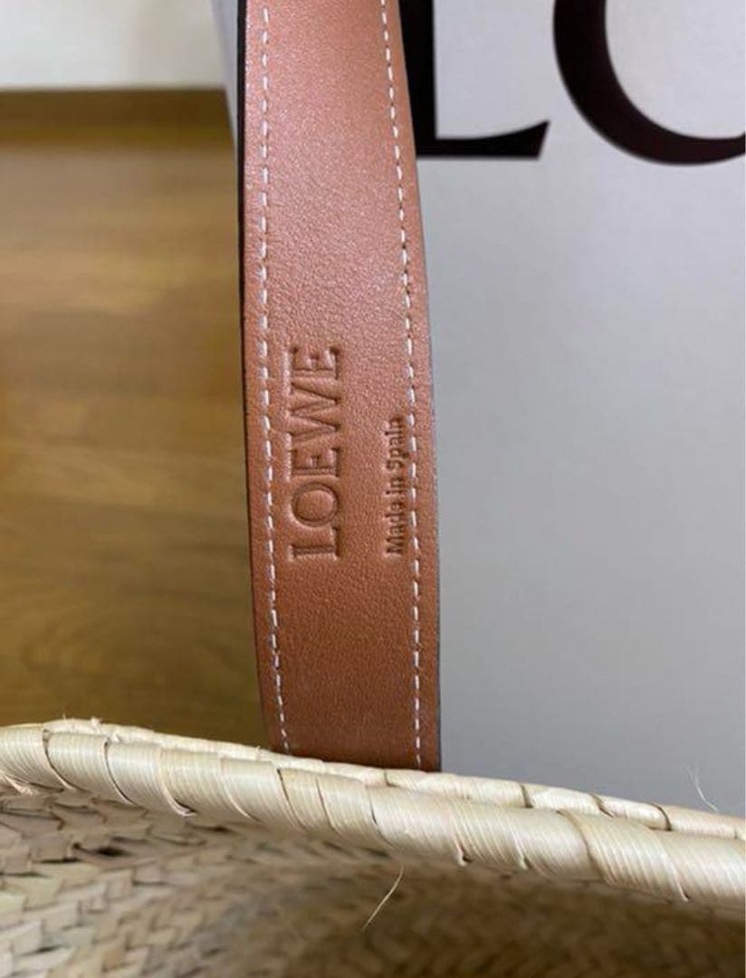 極美品　LOEWE かごバッグ 中サイズ　Mサイズ