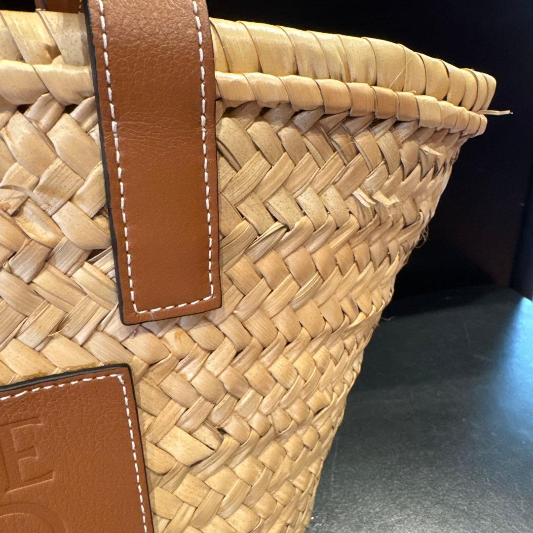 極美品　LOEWE かごバッグ 中サイズ　Mサイズ