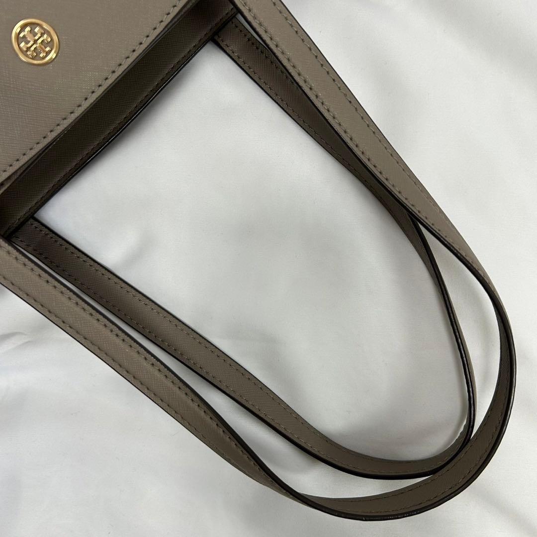 【極美品】トリーバーチ ロビンソン トートバッグ レザー 肩掛け A4 ベージュ