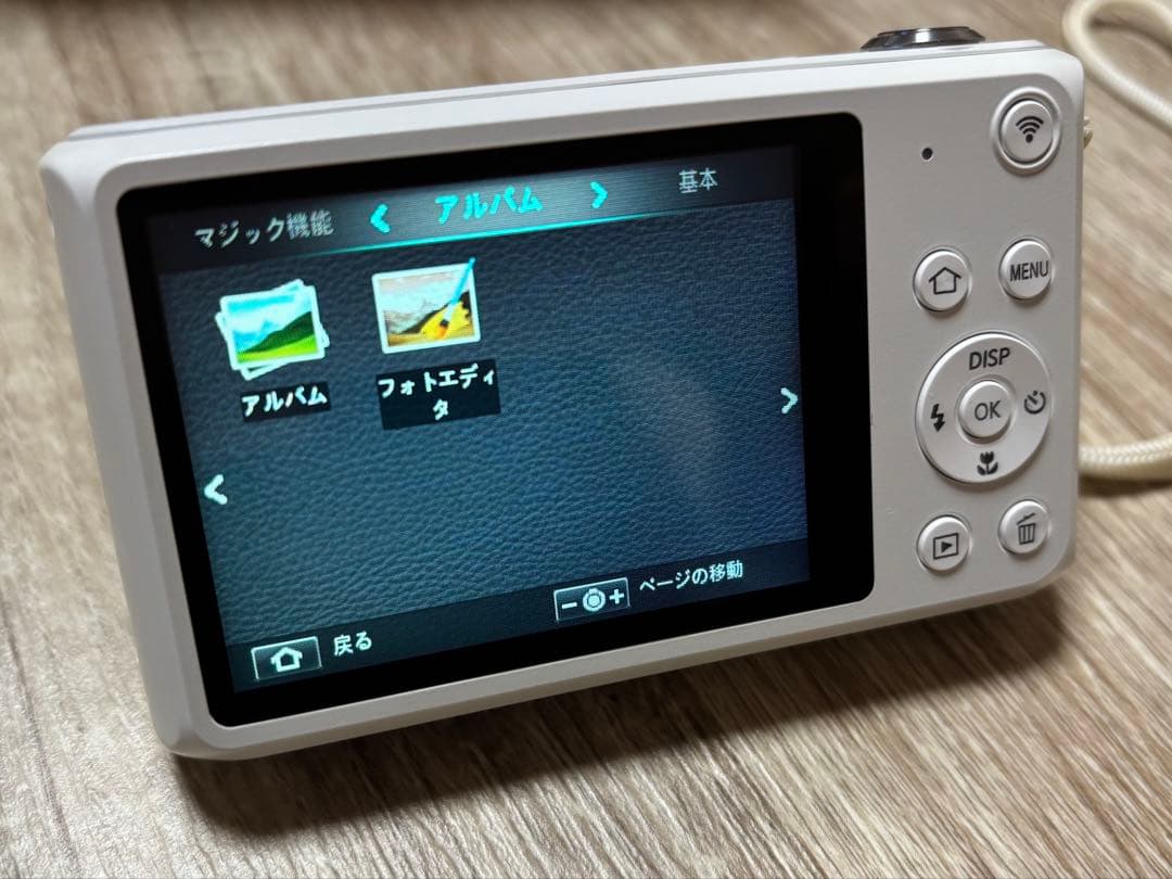 サムスン　デジカメ　DV150F ホワイト