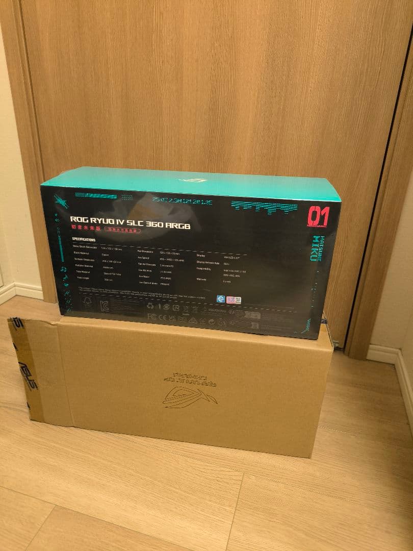 新品　Asus ROG RYUO IV 360 MIKU Edition 大陸版