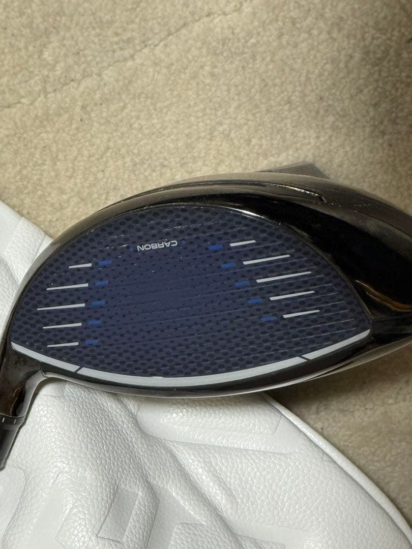 TaylorMade aQi10ドライバー 10.5度