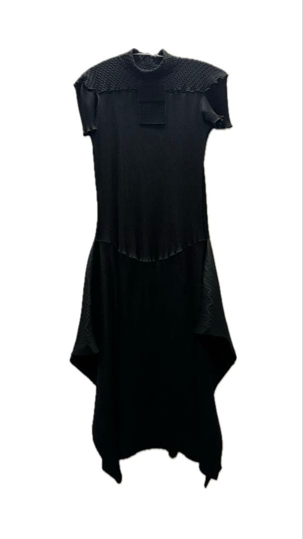 AKIKOAOKI 黒 ワンピース