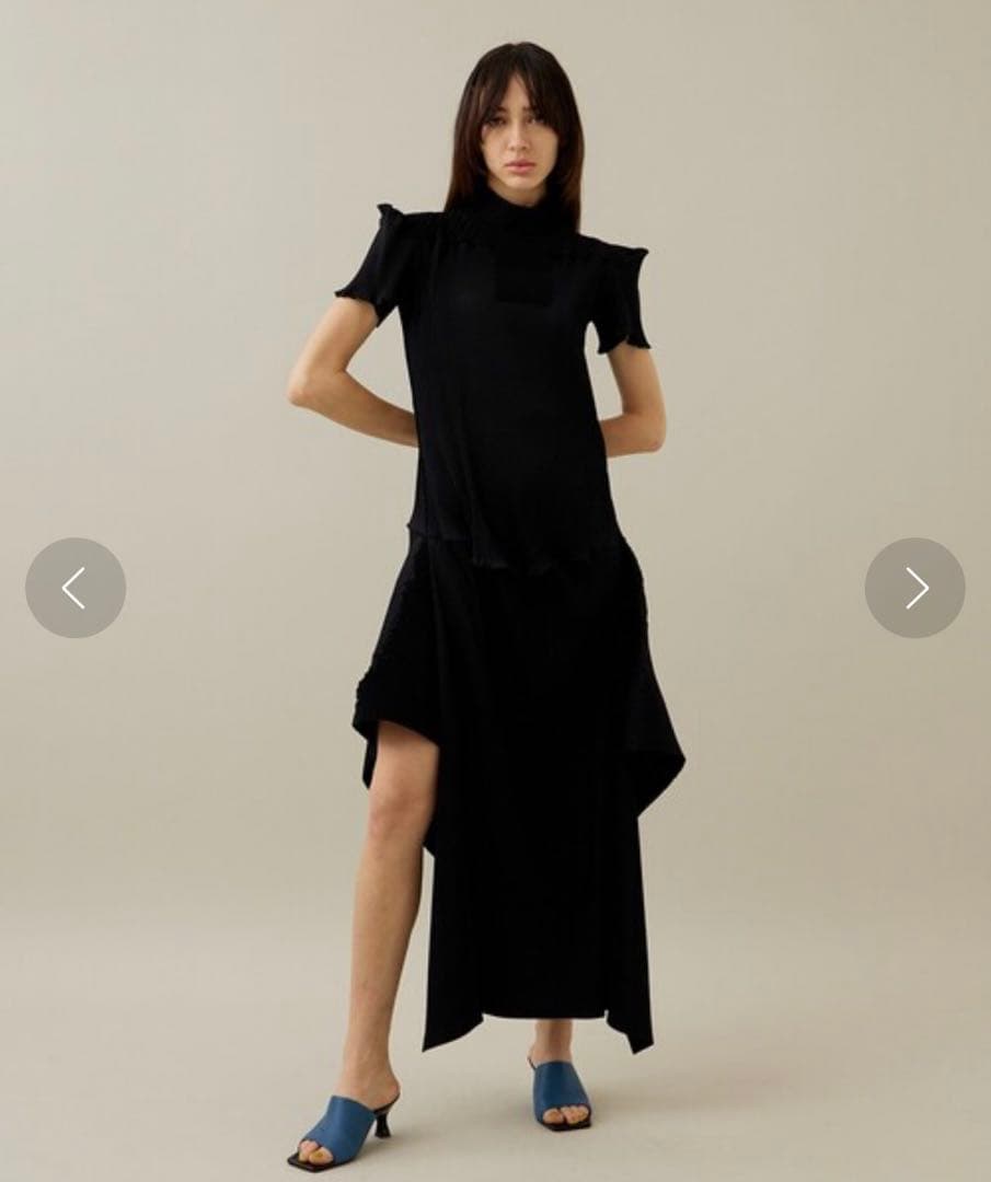 AKIKOAOKI 黒 ワンピース