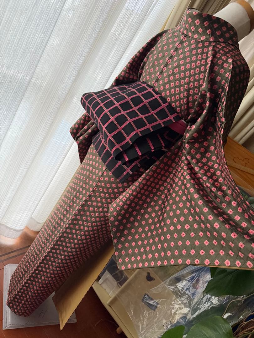 よし 正絹 小紋 着物 チョコブラウン×ピンク 総絞り 単品