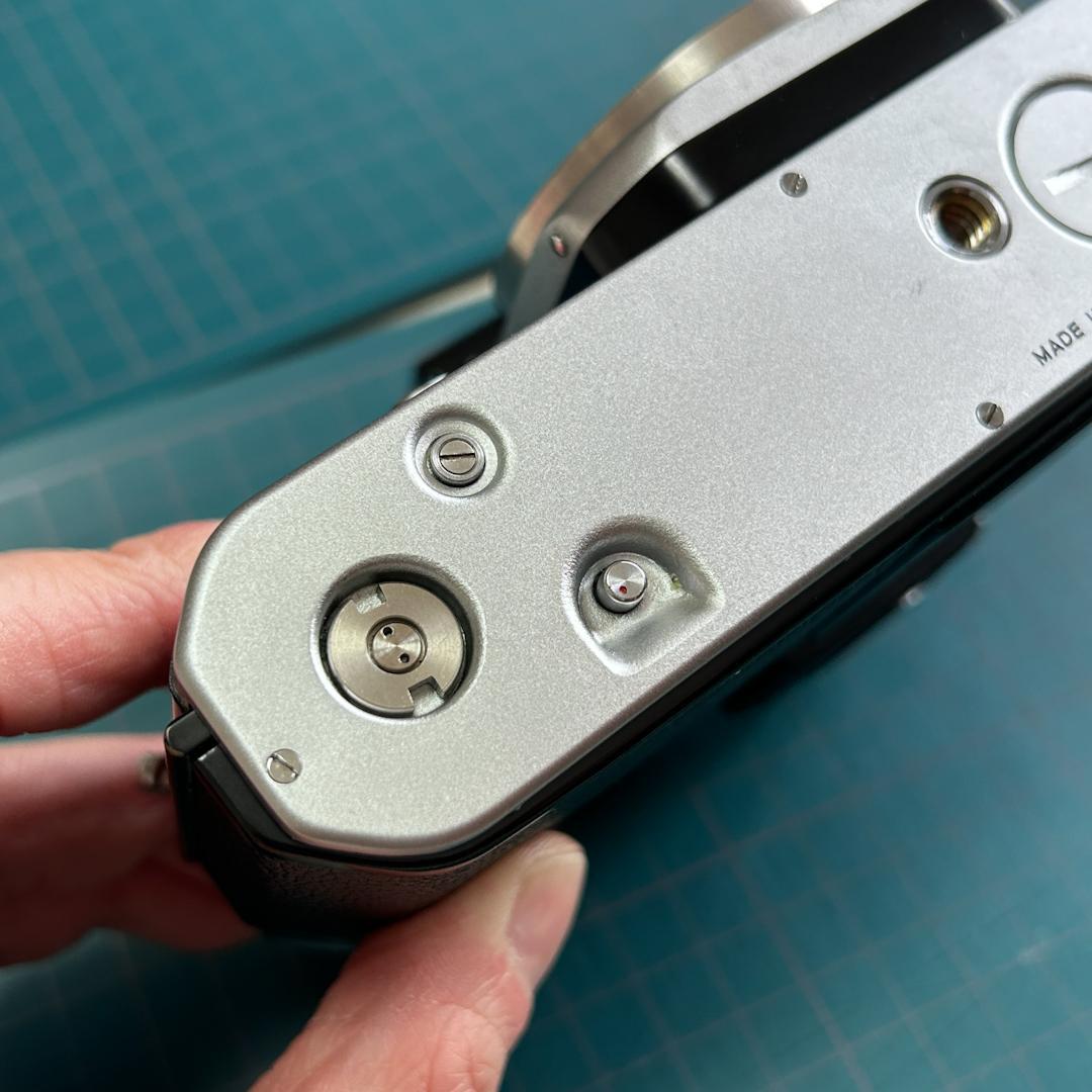 NIKON F2 フィルムカメラ 2台 ジャンク品 部品取り 中古品