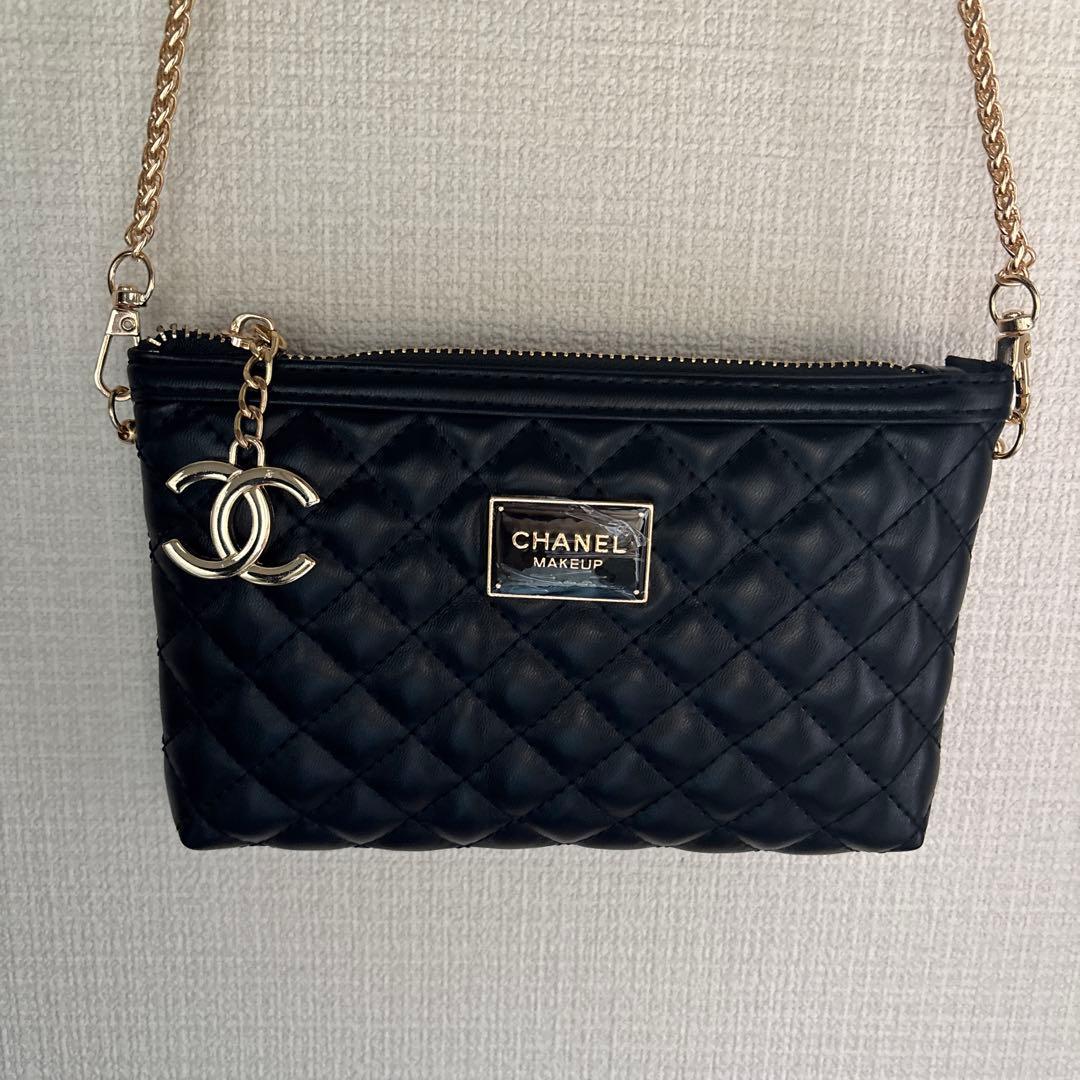 美品 シャネル ノベルティ ポーチ ショルダーチェーン付き 希少 早い者勝ち