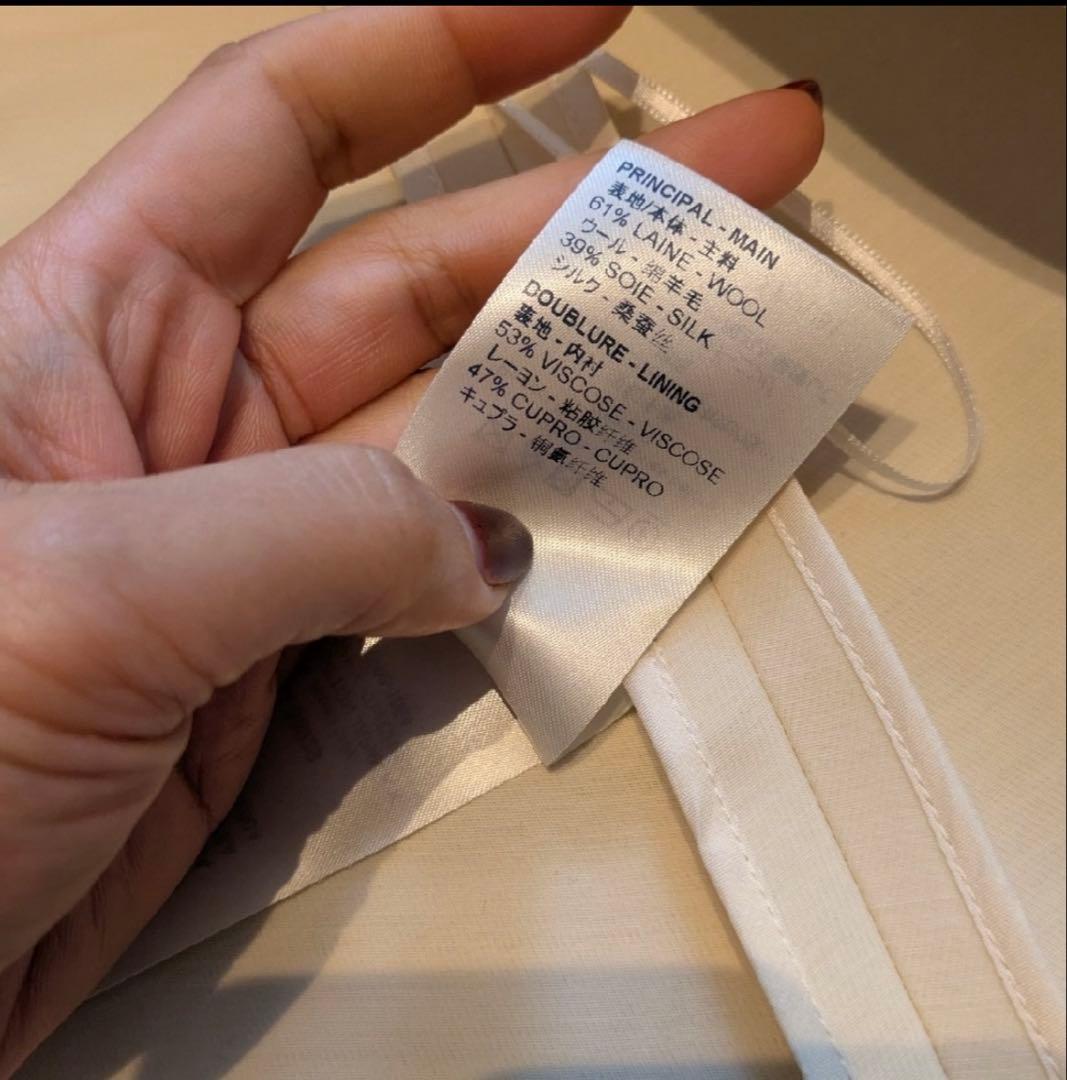 LOUIS VUITTON クリーム色ミニスカート 34