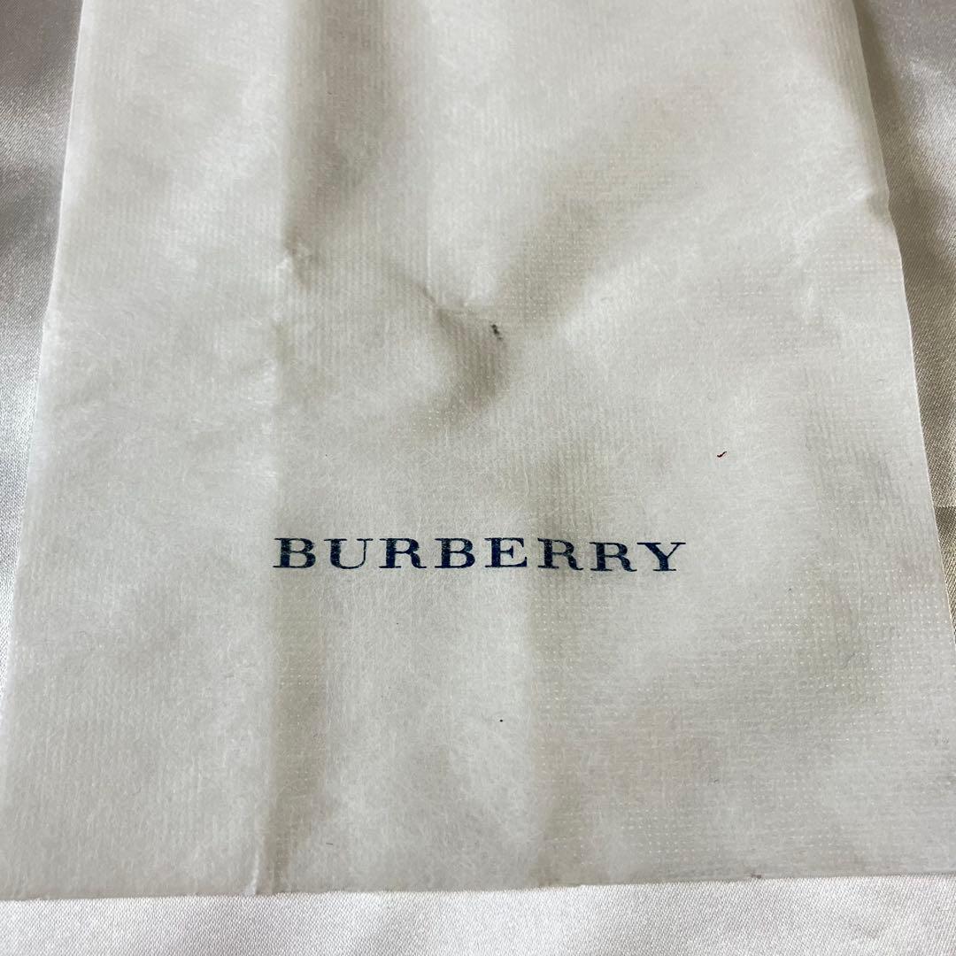 バーバリー スクエア チェック ネックレス シルバー ストーン