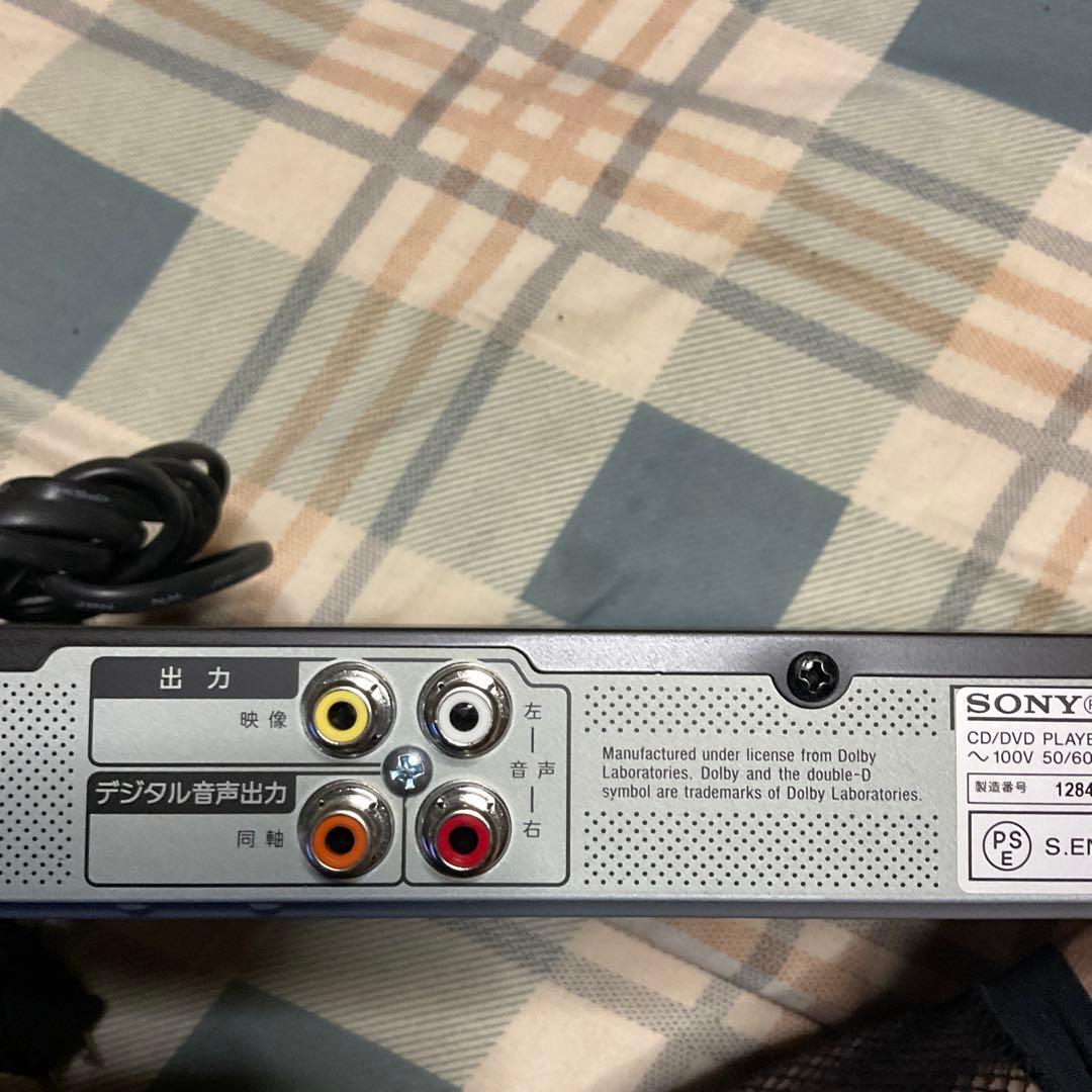 SONY DVDプレーヤー　DVP-SR20 コンパクトデザインのDVDプレーヤ