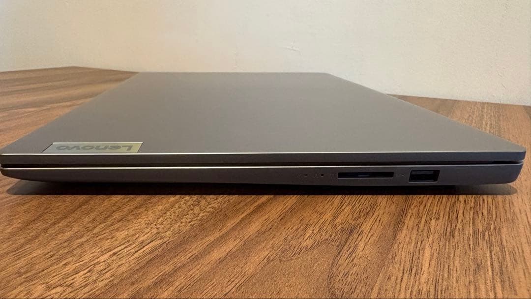 Lenovo IdeaPad Slim 3 12世代 i5 16GB 512GB