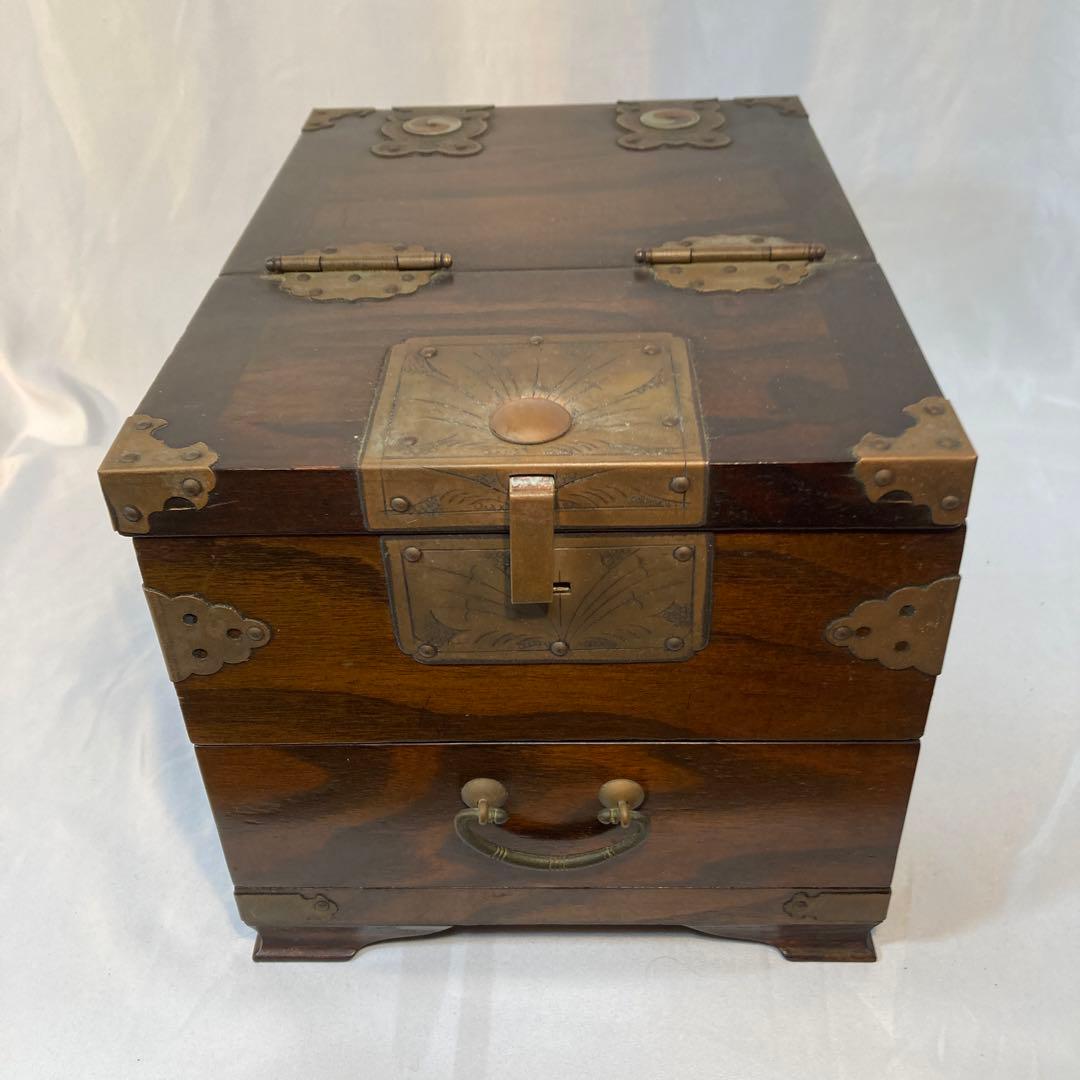 朝鮮家具　移動可能ドレッサー　朝鮮箪笥　古道具　KOREA アンティーク