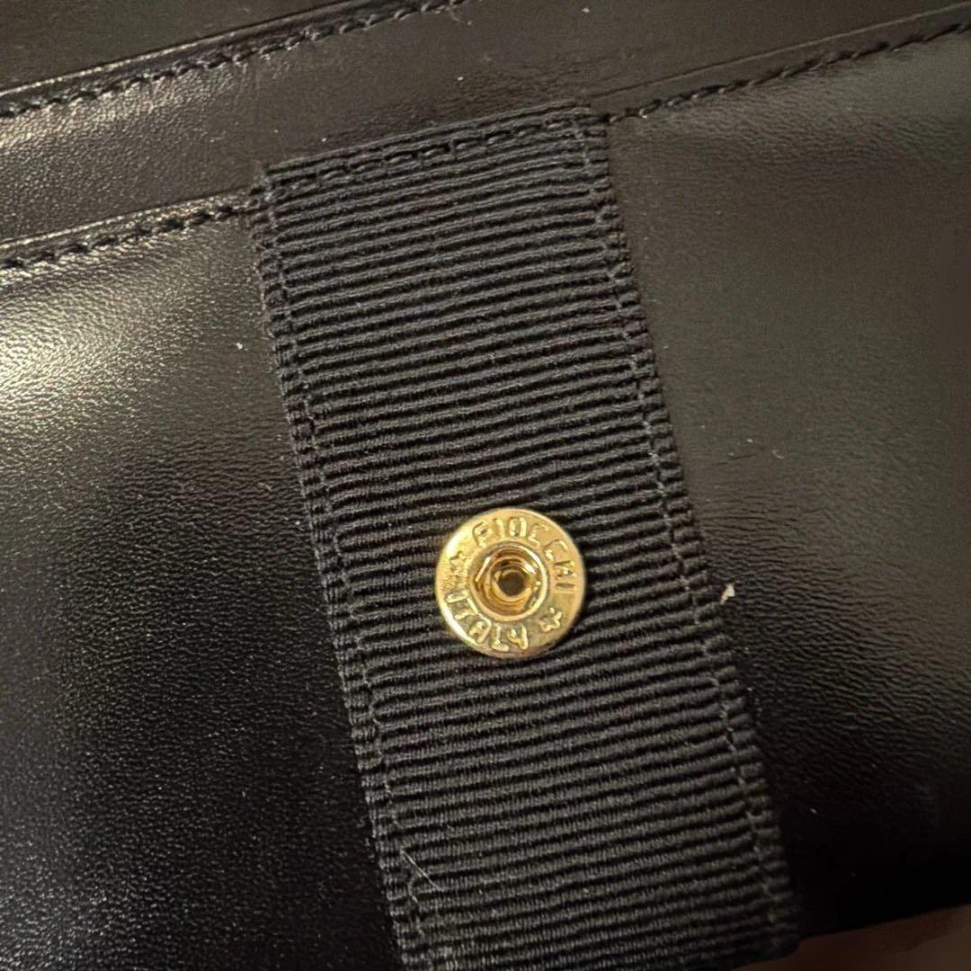 Salvatore Ferragamo フェラガモ 長財布 黒