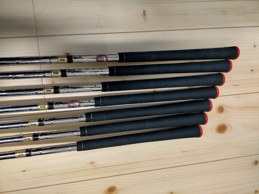 テーラーメイド M5 アイアンセット 4-9,P DGS200 7本 シュウさん