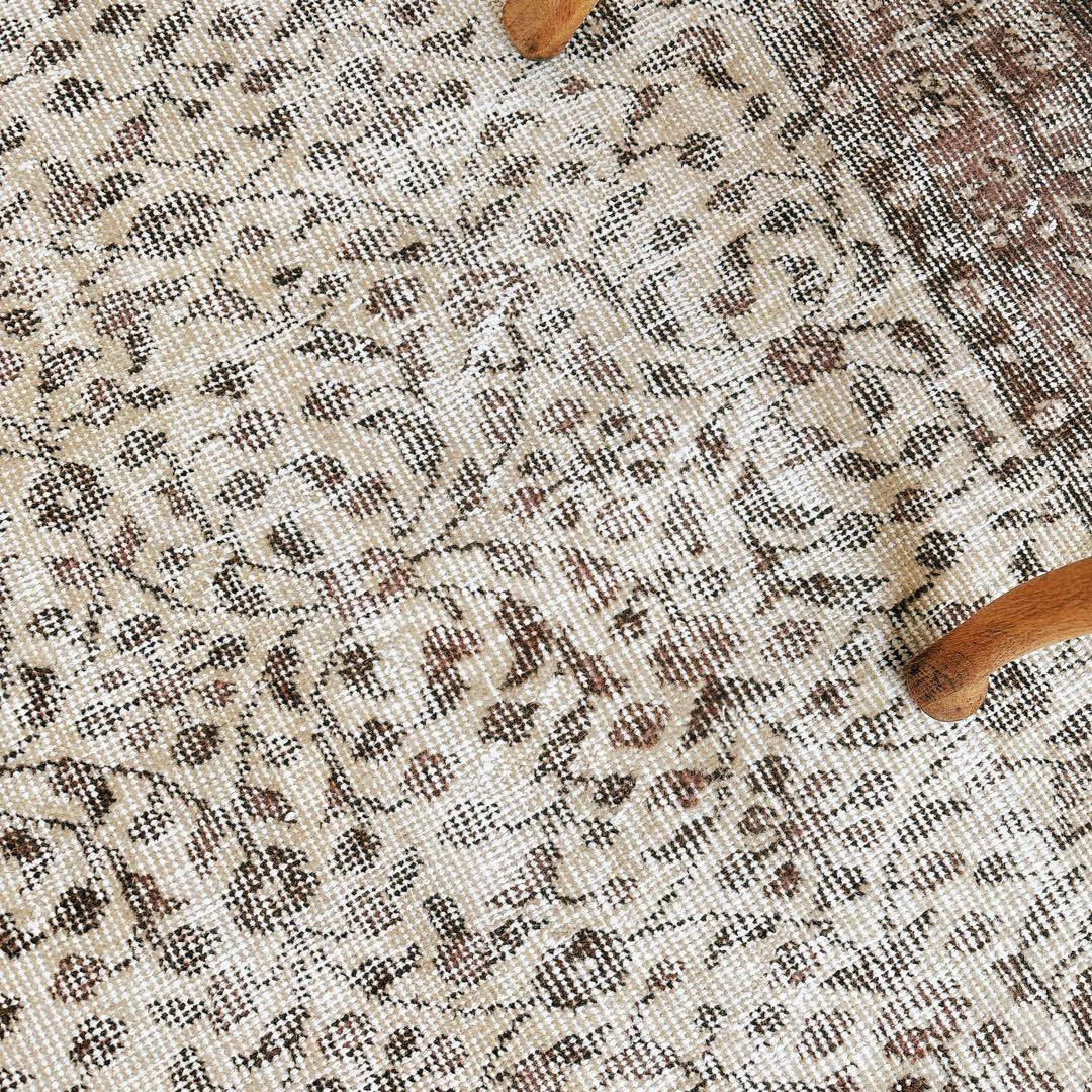 UT　トルコ ヴィンテージラグ ブラウン系