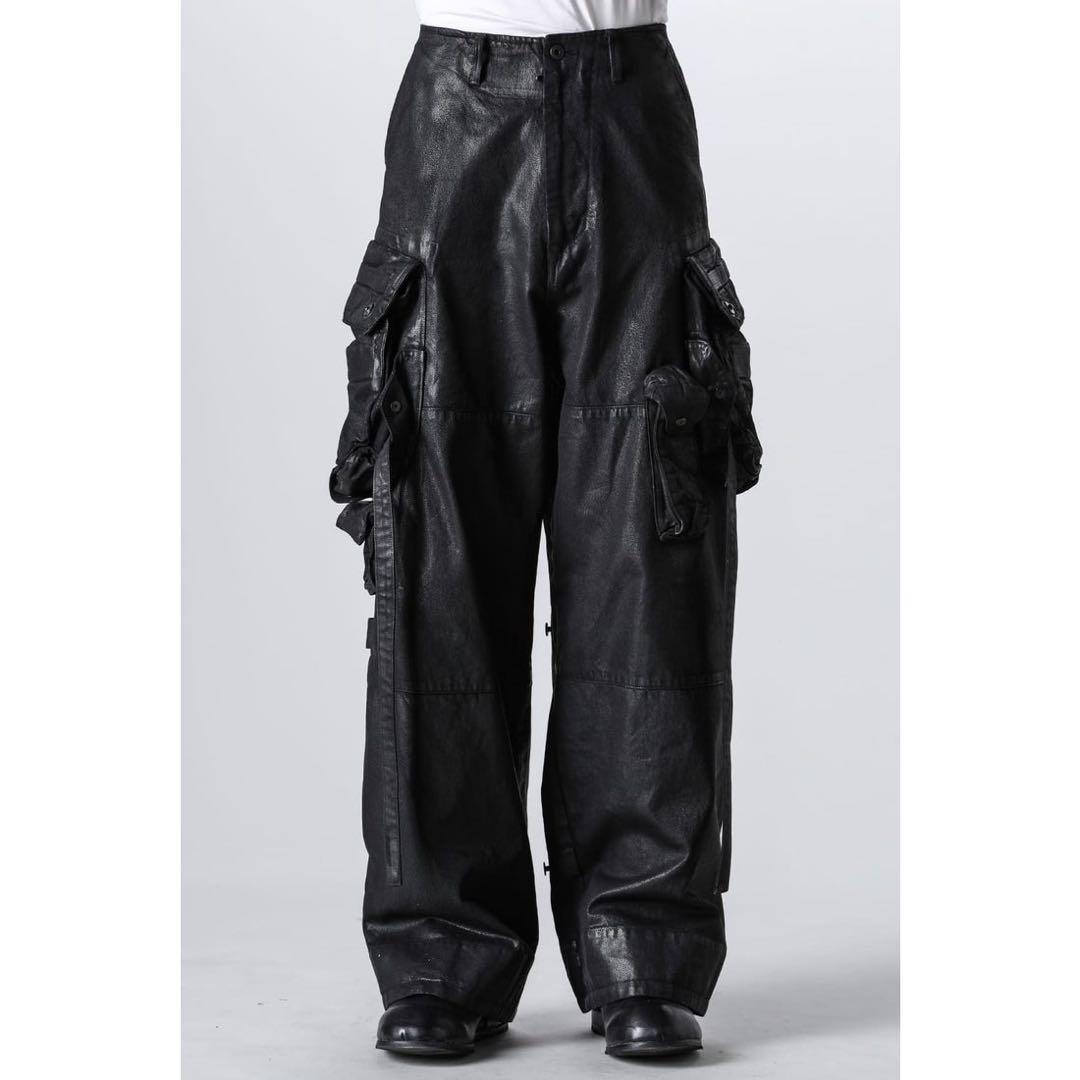 パンツ JULIUS Coated Gasmask Cargo Pants