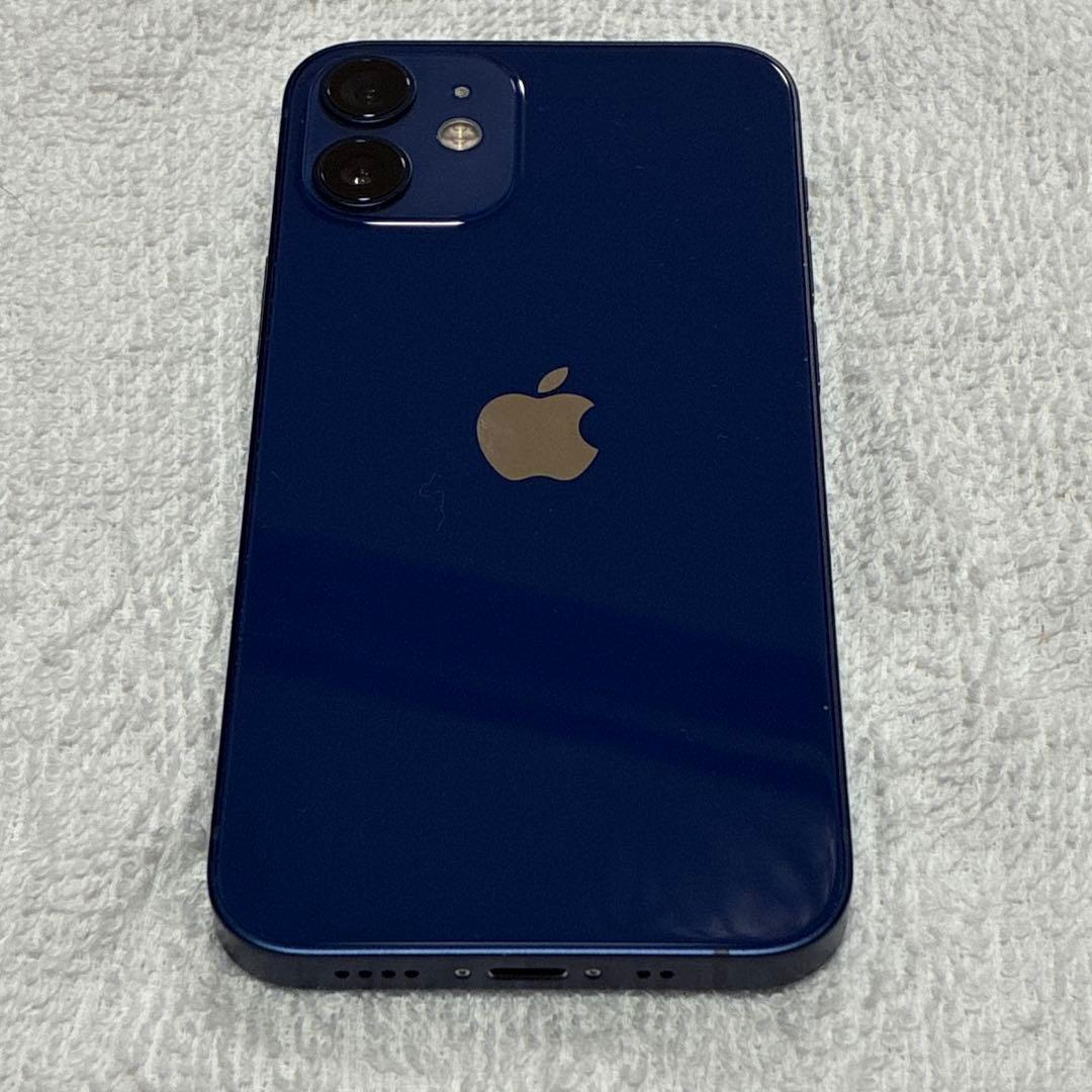 Apple iPhone 12 mini 64GB バッテリー容量81％