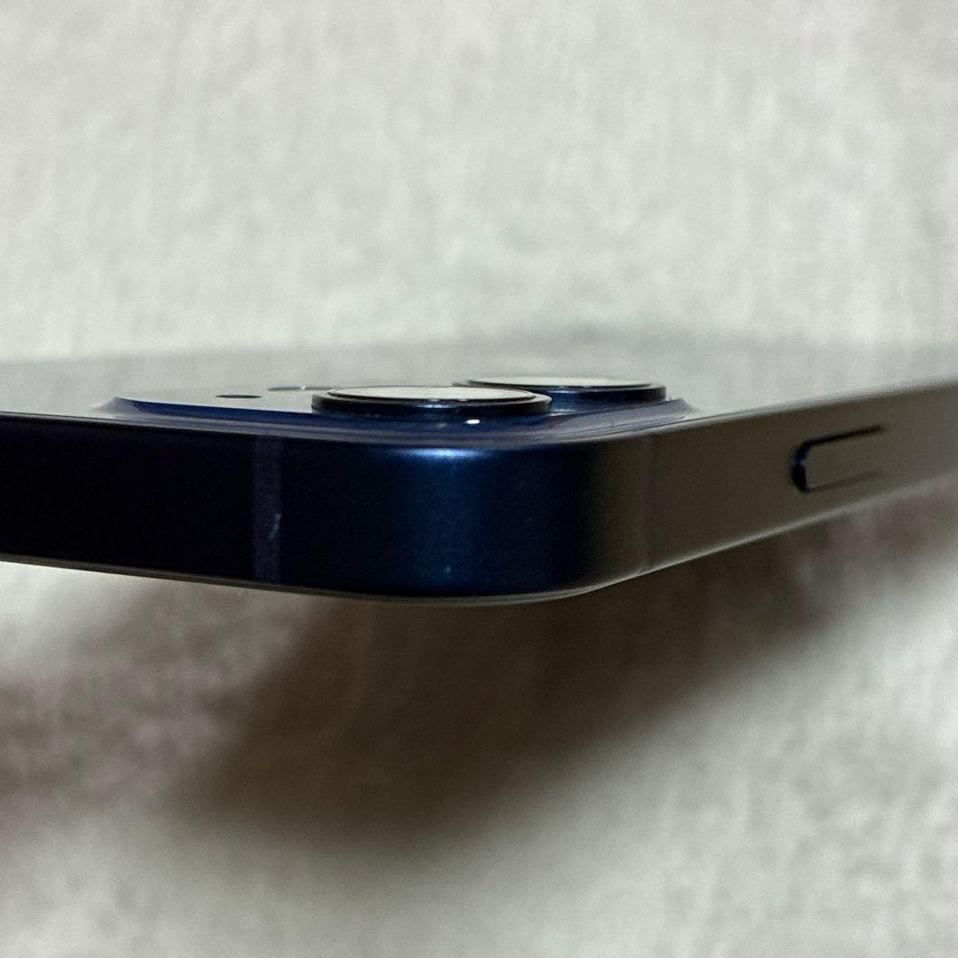 Apple iPhone 12 mini 64GB バッテリー容量81％