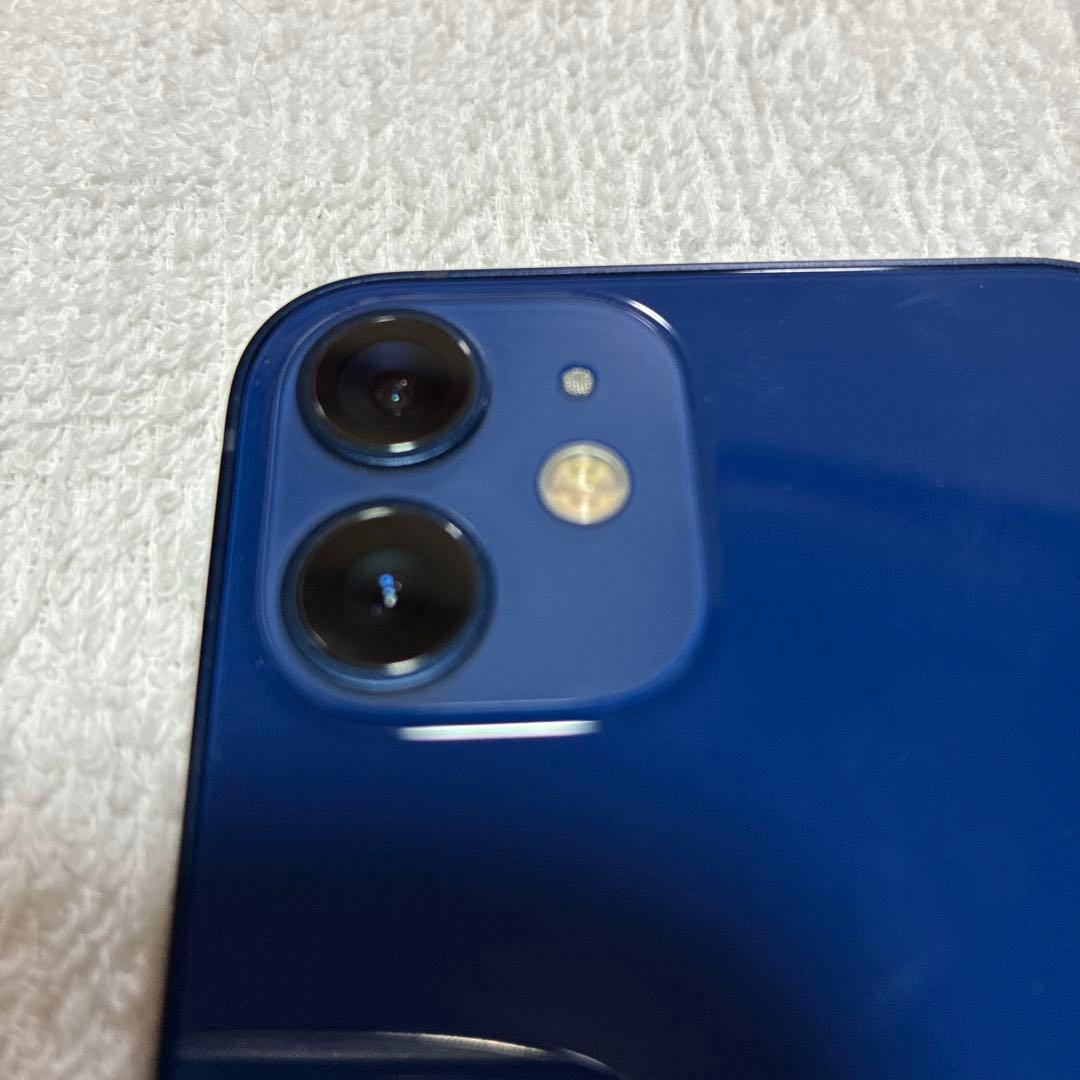 Apple iPhone 12 mini 64GB バッテリー容量81％